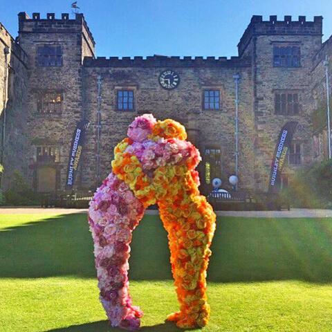 Lots of love with the Flower People Entertainers